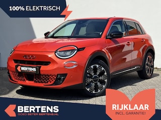 Fiat 600 e La Prima 54 kWh | Lederen bekleding | Elektr. achterklep | Zeer compleet | Prijs is rijklaar