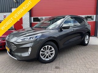 Ford Kuga 1.5 EcoBoost Titanium 1800KG TREKGEW / 360GR CAMERA / KEYLESS / NAVI / CARPLAY / DAB+ / ACC / NL-AUTO