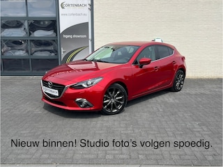 Mazda 3 2.0 SkyActiv-G 120 GT-M Line | Cruise control | Stoelverwarming | Apple carplay |