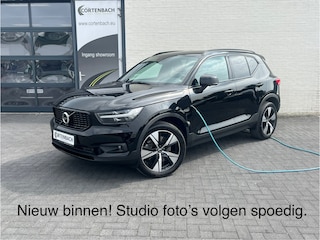 Volvo XC40 1.5 T5 Recharge R-Design | Zwenkbare trekhaak | Adaptieve cruise | Apple carplay |