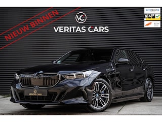 BMW 550e xDrive M-Sport 489PK Pano|BTW|H&K|360 Camera|Head-up|Trekhaak|My Modes e.o.
