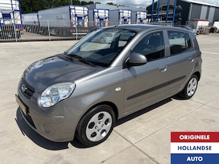 Kia Picanto 1.1 X-Tra Automaat NIEUWSTAAT van Oma uit 1943