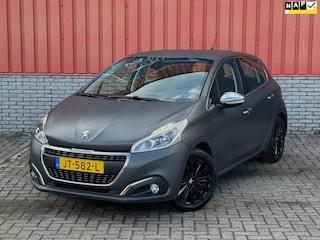 Peugeot 208 1.2 PureTech Allure Carplay PDC Navi Cruise DAB