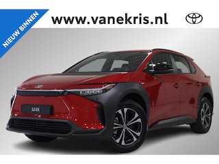 Toyota bZ4X Dynamic 71 kWh, €7.000,- Voordeel, BSM, 360 Camera, Stoel & Stuur verwarming, Parkeersensoren voor en achter!