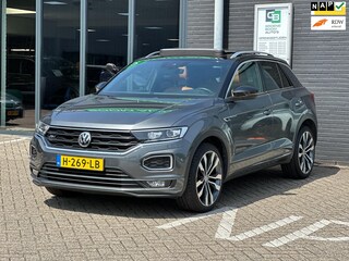 Volkswagen T-Roc 1.5 TSI Sport Business R/PANO-DAK/CAMERA/LEDER/NL-AUTO NAP!!