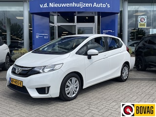 Honda Jazz 1.3 i-VTEC Trend 19 dkm Automaat dealer onderhouden Trekhaak info: M.Safari 0492588976