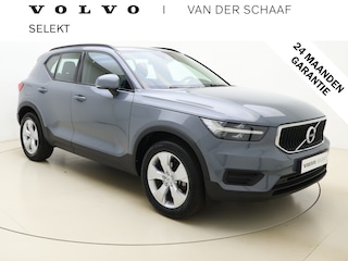 Volvo XC40 T2 130pk Automaat Momentum Core / DAB / Apple CarPlay / Rondom parkeersensoren / Navigatie / Trekhaak / Airco / 18'' Velgen / Metallic Lak /