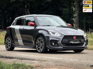 Suzuki Swift 1.4 BoosterJet Sport | Clima | Cruise | Navi | Stoelverw. | Metalic | 1e eigenaar | Camera |