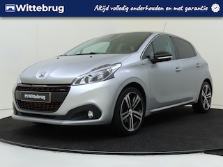 Peugeot 208 1.2 110PK GT-line | Navigatie | Apple Carplay | Parkeerhulp | 17" licht metalen velgen