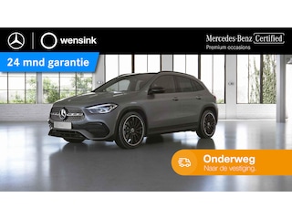 Mercedes-Benz GLA 200 AMG Line | Night | Panoramadak | Widescreen | Achteruitrijcamera |