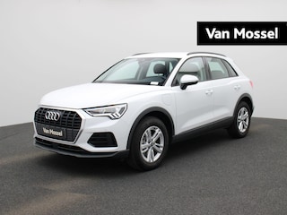 Audi Q3 45 TFSI e edition 245 PK | Automaat | Navigatie | Stoelverwarming | Parkeersensoren | Dodehoeksensor | Lichtmetalen velgen | Adaptive Cruise control |