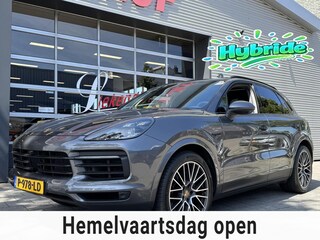 Porsche Cayenne 3.0 E-Hybrid SPORT - Panorama dak I Sport pakket I Leer I Airco I 21"Sport velgen I Black Trim I Nacht camera