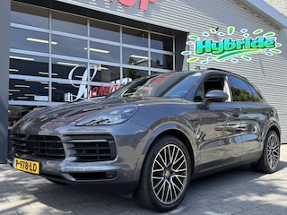 Porsche Cayenne 3.0 E-Hybrid SPORT - Panorama dak I Sport pakket I Leer I Airco I 21"Sport velgen I Black Trim I Nacht camera
