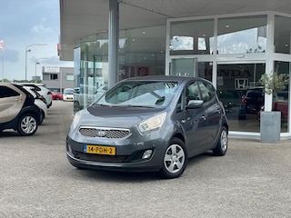 Kia Venga 1.4 Seven | NL auto | Cruise control | IJskoude Airco | Trekhaak | All Season banden met sneeuwvlok | Navigatie
