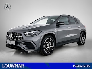 Mercedes-Benz GLA 250 e Business Solution AMG | Trekhaak | Nightpakket | EASY PACK achterklep | Parkeerpakket met achteruitrijcamera | GUARD 360 ° Vehicle protection Plus | Dodehoekassistent | Spiegelpakket | USB-pakket plus |