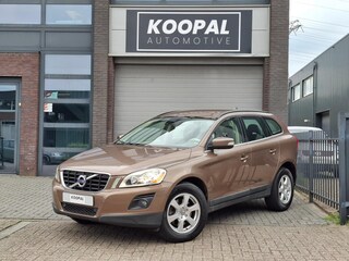 Volvo XC60 2.4D AWD Momentum | BTW auto | Compleet onderhouden