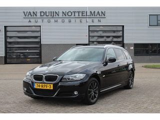 BMW 3-serie Touring 318i Luxury Line / Leer / Automaat / Navigatie