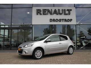 Renault Clio 75PK-SPECIAL LINE-146DKM-AIRCO-LMV-HELEMAAL LEUK-