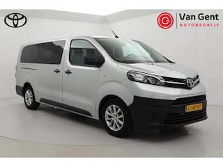 Toyota Proace 9 pers. 1.5 D-4D Navigator Long | Trekhaak | Panoramadak | Navigatie | Parkeersensoren achter | Cruise Control | Airco | 16 inch | Bluetooth