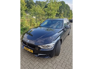 BMW 3-serie Touring 328i High Executive
