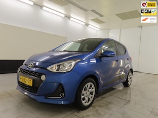 Hyundai i10 1.0i Premium+full-Navigatie+Airco+Ecc+cruise+Parkeer-Hulp+Stoel-verw+Leder-stuur+ 4 nieuwe banden !!