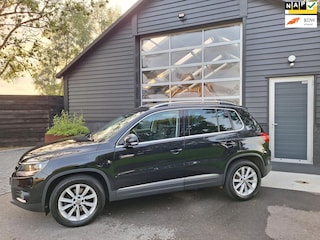 Volkswagen Tiguan 1.4 TSI Sport&Style Full-Map Navi. Climate-Control, Cruise-Control, LM-Velgen. Schade rechts / 8540.- Netto exp.
