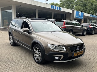 Volvo XC70 2.4 D5 AWD Summum Intellisafe Schuifdak