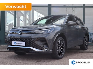 Volkswagen Tiguan R-Line Edition - eHybrid | 'App-Connect' draadloze smartphone integratie | Automatische afstandsregeling (Adaptive Cruise Control) | Digital Cockpit Pro (26 cm)