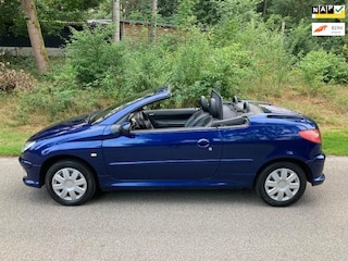 Peugeot 206 CC 1.6-16V Automaat Airco