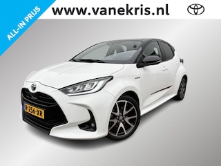 Toyota Yaris 1.5 Hybrid Dynamic limited Bitone, Stoelverwarming , Parkeersensoren achter