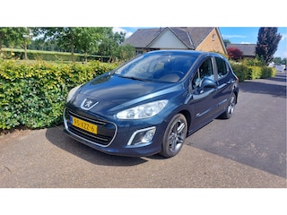 Peugeot 308 1.6 VTi Sportium CLIMA/NAVI/PANO BJ 2012