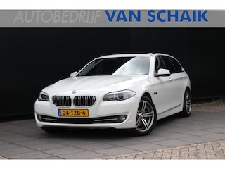 BMW 5-serie Touring 528i High Executive 259 PK YOUNGTIMER | 6 CIL | LEDER | MEMORY | STOELVERW. | HEAD-UP | PANO | PDC | TREKHAAK | CRUISE | NAVI |