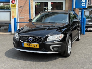 Volvo XC70 2.0 T5 Inscription Edition | Keyless | Trekhaak | Schuif/kanteldak | Harman/Kardon | Adaptive Cruise Control | Camera |