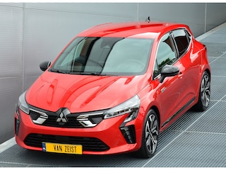 Mitsubishi Colt HEV 1.6 A/T INSTYLE | HYBRIDE | FULL OPTIONS | NAVI | BOSE | 360 CAMERA | TREKHAAK ELECTR. | DODEHOEK ASSIST | STOEL EN STUURVERWARMING | FABRIEKSGARANTIE TOT 22-11-2031* | ALL IN RIJKLAARPRIJS