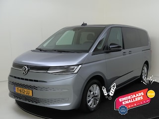 Volkswagen Multivan 1.4 eHybrid L2H1 Style 6 versnellingen DSG | Verwarmbare voorstoelen, gescheiden regelbaar | Uitwijk- en afsla-assistent | Lichtmetalen velgen 17" (6,5J X 17) "Dundrod"(zilver) | Top pakket |