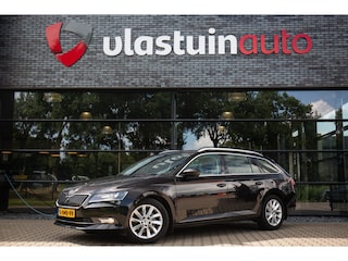 Skoda Superb Combi 1.5 TSI ACT Sportline Business , Adap. cruise, Carplay, Canton audio,