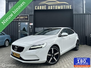 Volvo V40 2.0 D2 Nordic+ CRUISE | NAVI | PDC | STOELVERWARM.