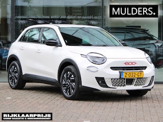 Fiat 600 e RED 54 kWh | Apple Carplay / Climate / Cruise