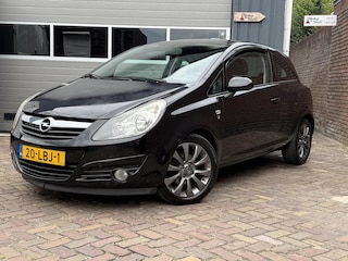 Opel Corsa 1.4-16V Airco / Cruise / Trekhaak