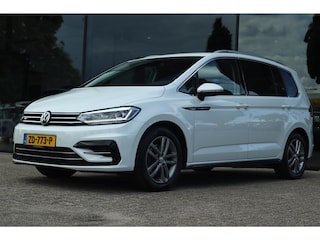 Volkswagen Touran 1.5 TSI AUT. HIGHLINE BUSINESS R-LINE 7P | CARPLAY | NAVI | CAMERA | ACC | KEY-LESS | CLIMATE | STOELVER.