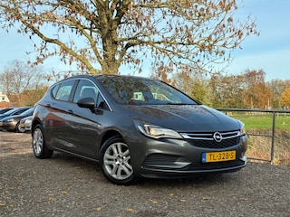 Opel Astra 1.0 Business+ | Cruise + Airco nu € 6.975,-!!!