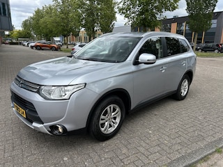 Mitsubishi Outlander 2.0 PHEV BE X-Line NAVI CRUISE CAMERA TRHK NAP!