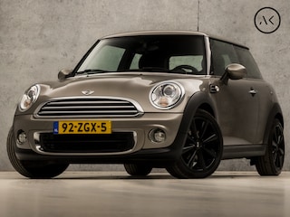 Mini Mini 1.6 Chili (NAVIGATIE, CLIMATE, XENON, LM VELGEN, ZWART HEMEL, SPORTSTOELEN, CRUISE, NIEUWE APK, NIEUWSTAAT)