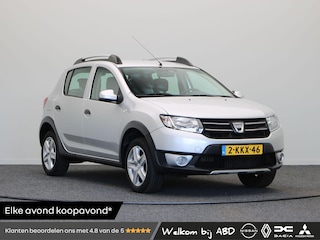 Dacia Sandero 0.9 TCe Stepway Lauréate | Trekhaak | Airco | PDC | Cruise | Bluetooth.