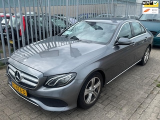 Mercedes-Benz E-klasse 200 d Prestige Automaat vol optie Motor defect