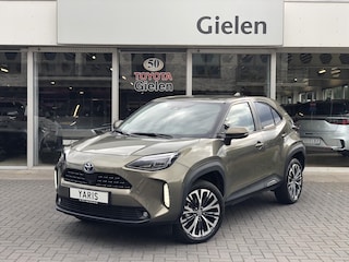Toyota Yaris Cross 1.5 Hybrid Executive | 360 camera, Stoel en stuur verwarming, Elektrische achterklep, Dodehoekherkenning