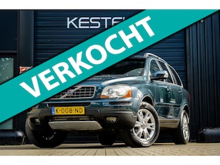 Volvo XC90 2.5 T Summum 210 pk 5-CIL AWD AUT LEDER/DSTC/STANDKACHEL/NAVI/INSCRIPTION INTERIEUR/100% GARAGE ONDERHOUDEN/LEER/FULL