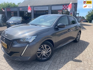 Peugeot 208 1.2 PureTech 100 STYLE *navi + LM velg + camera + Apple/AndroidCarPlay*