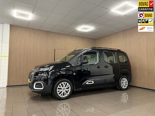 Citroën Berlingo 1.2 PureTech Feel * 20.445 km + NAP / Trekhaak / Navigatie / Camera / NL Auto *