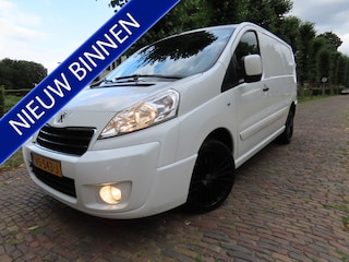 Peugeot Expert 227 1.6 HDI L1H1 Navteq 2 3 Persoons Airco Cruisecontrol Navigatie Pdc Schuifdeur Lm Velgen Trekhaak ***Apk t/m 7-7-2026***